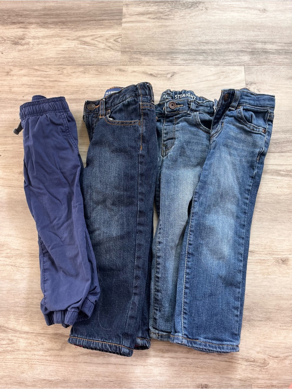2T Blue Denim Jeans and Navy Jogger Bundle